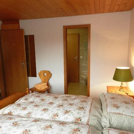 Hornflue Apartment *