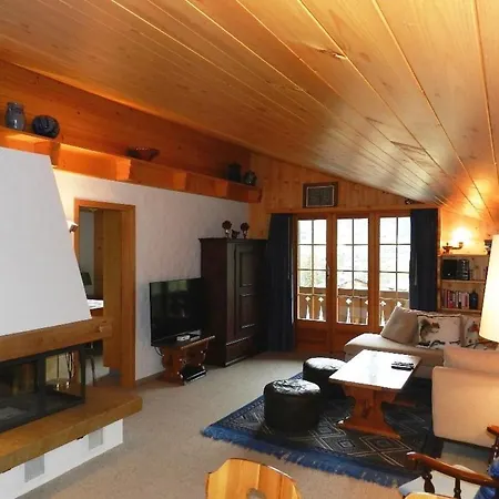 Hornflue Apartment *